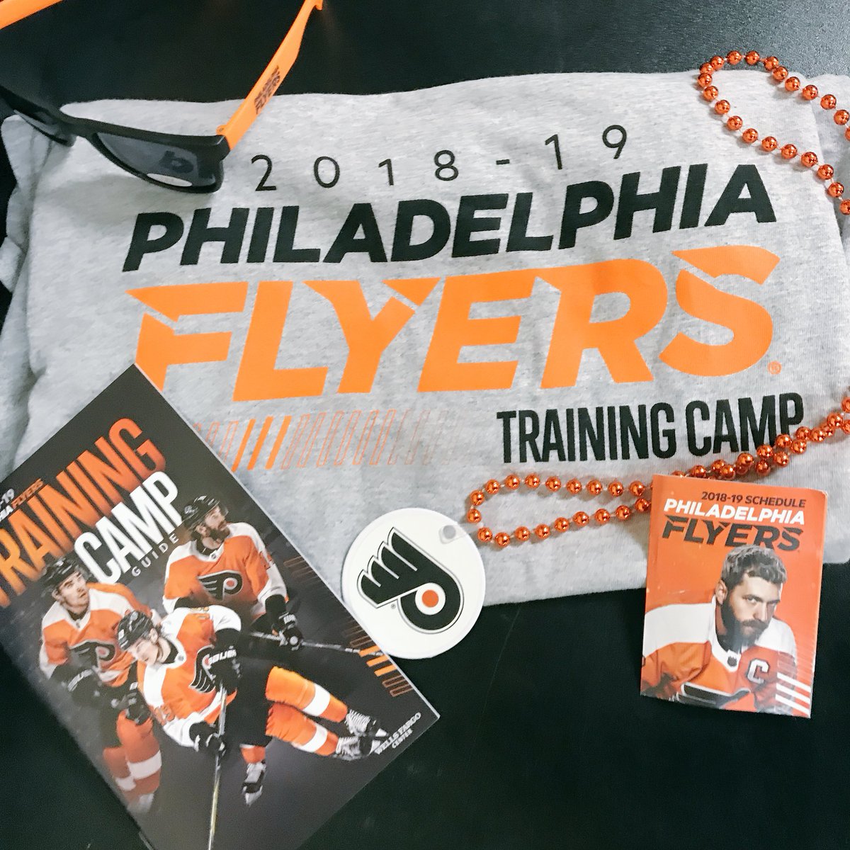 Philadelphia Flyers On Twitter Be The Most Stylish Flyers Fan Around And Come Grab Your Free Flyers Goodies At Camp