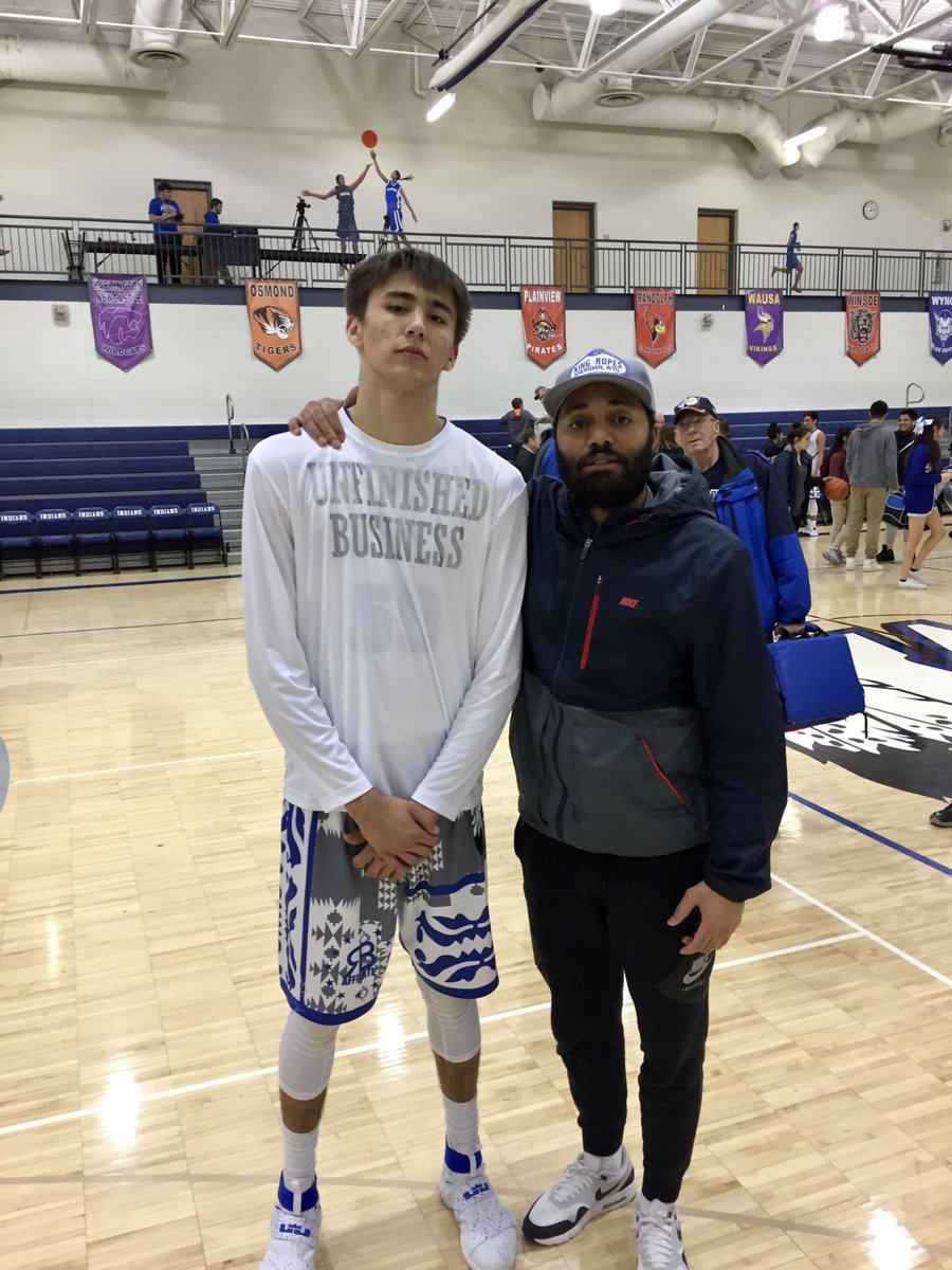 David Wingett staying focused on upcoming basketball season.
#NativeAthlete #Winnebago #Memphis #Tigers #D1

dailyhelmsman.com/online_feature…