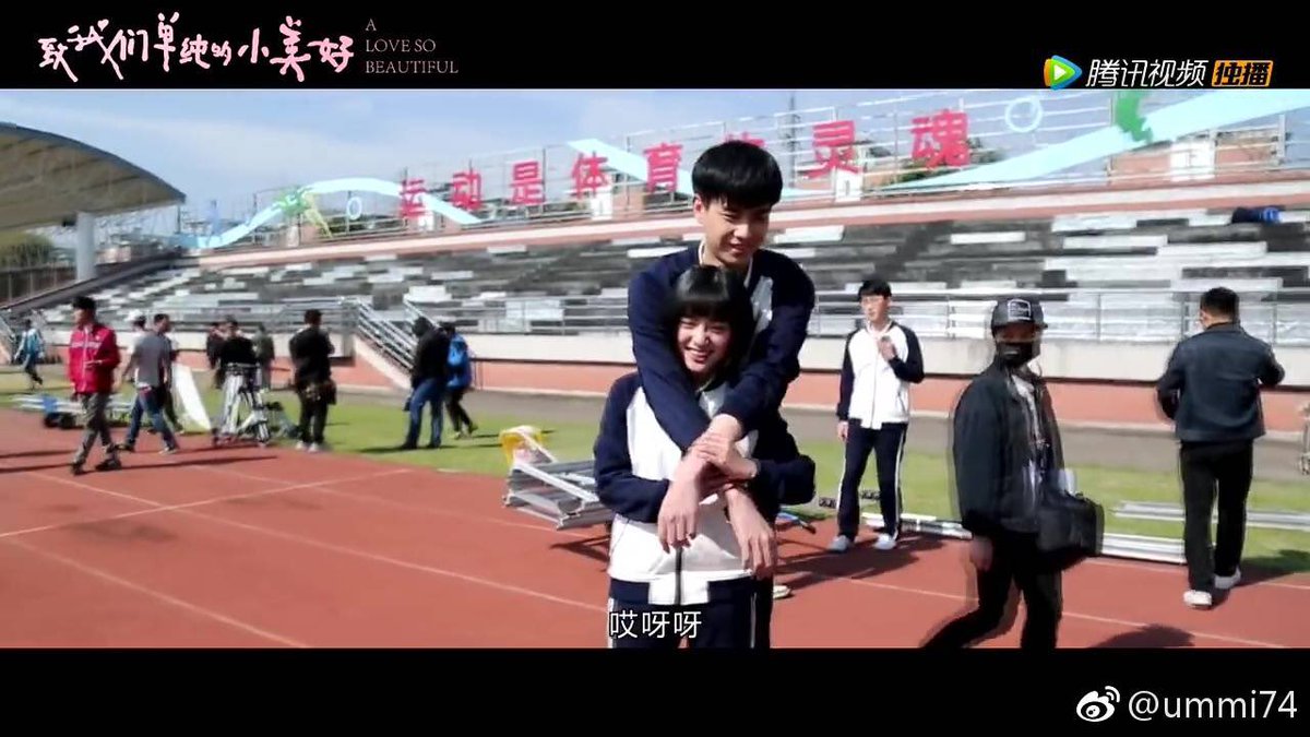 suli3s74_'s tweet photo. I miss their skinship 😞

#MoonDayCouple #chenxicouple #HuYiTian #ShenYue #ALoveSoBeautiful #胡一天 #沈月 https://t.co/o8BqZGzRlc