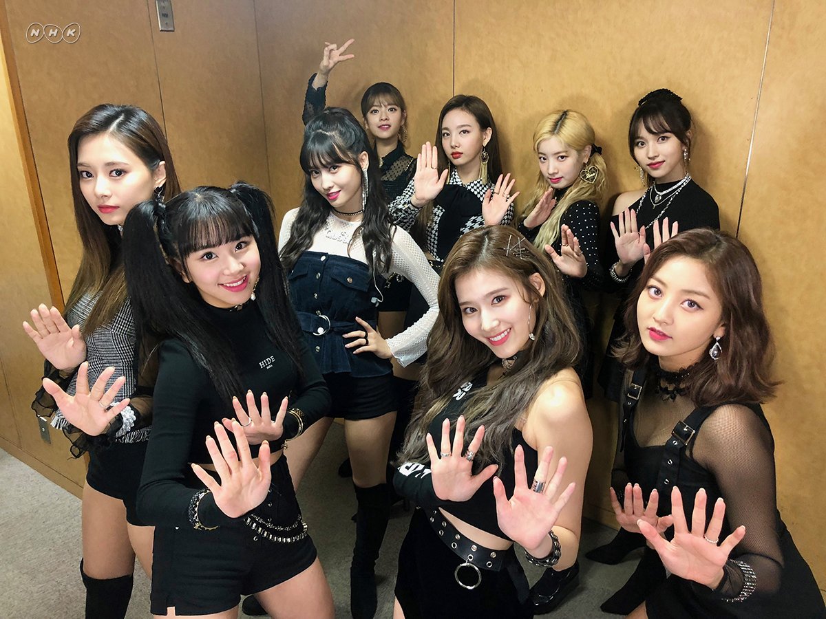 シブヤノオト Na Tviteru まもなく放送 9 15 土 23 30 シブヤノオト Presents Twice リクエストlive Twice が挑戦 バズる写真対決 まだまだ参加受付中です そして メドレーを皆さんのいいね Rt数で決める企画もあります を持ってお待ちを