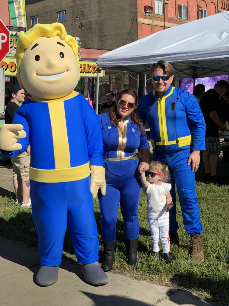Welcome to the first day of the #MothmanFestival! Meet Vault Boy, snag and show off your Reclamation Day party favors, and come say hi at the #Fallout76 tent!