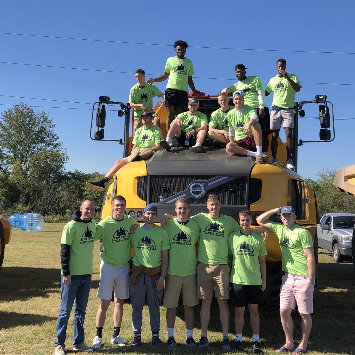 MainemaritimeMB's tweet image. Thankful for the chance to help #CampCapella with their Touch-A-Truck event this morning! #Family #⚓️🏀