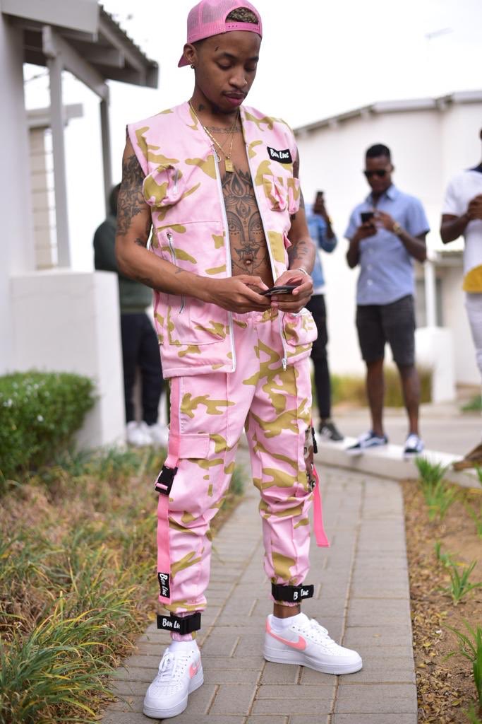 OfficialTshego's tweet photo. War Ready. #MajorLeagueGardens on the way ⚡️⚡️⚡️ https://t.co/ZePZwOKOtA