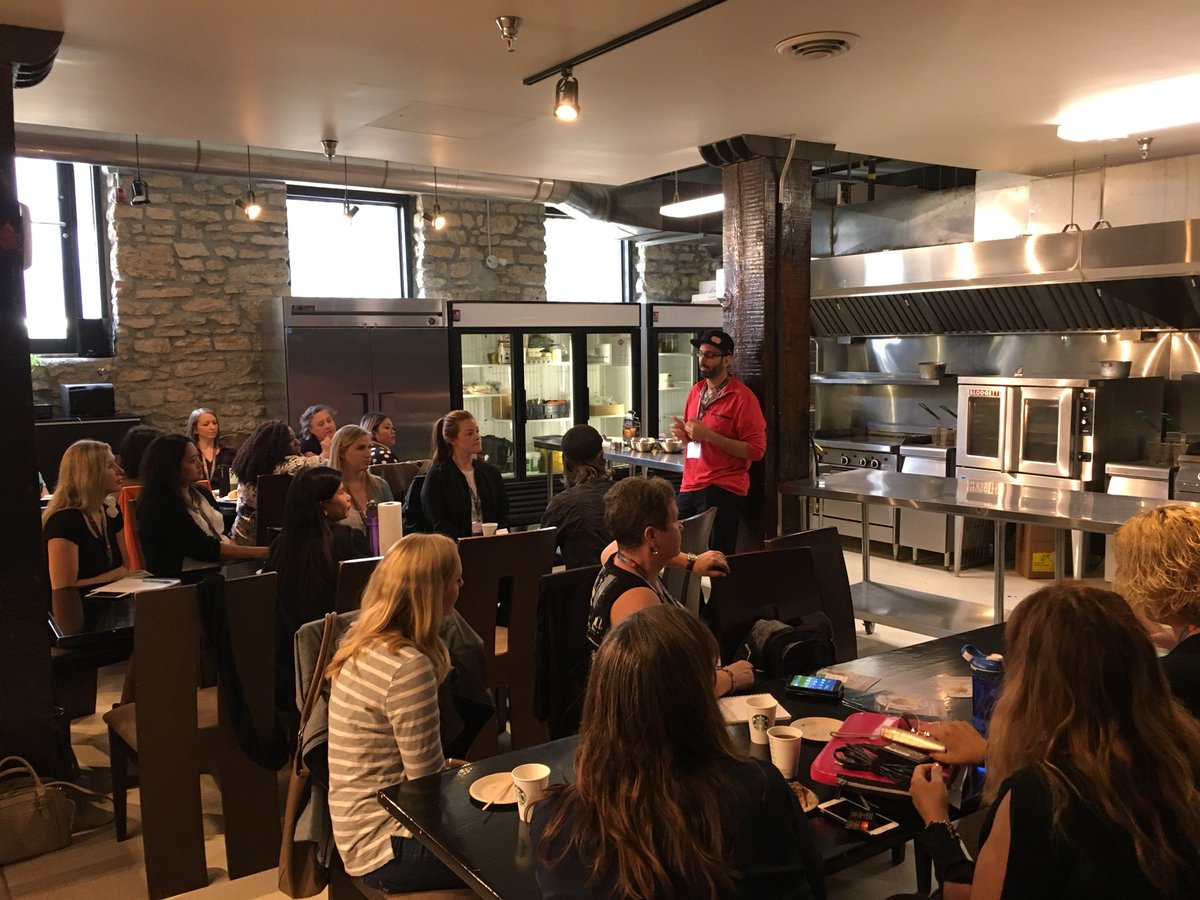 stellmad's tweet image. Getting started with @foodbloggersCA road trip conference! 🍑🚘☕️ My first time at #KitchenSync - this space is amazing. #foodbloggersofcanada #AndiEats