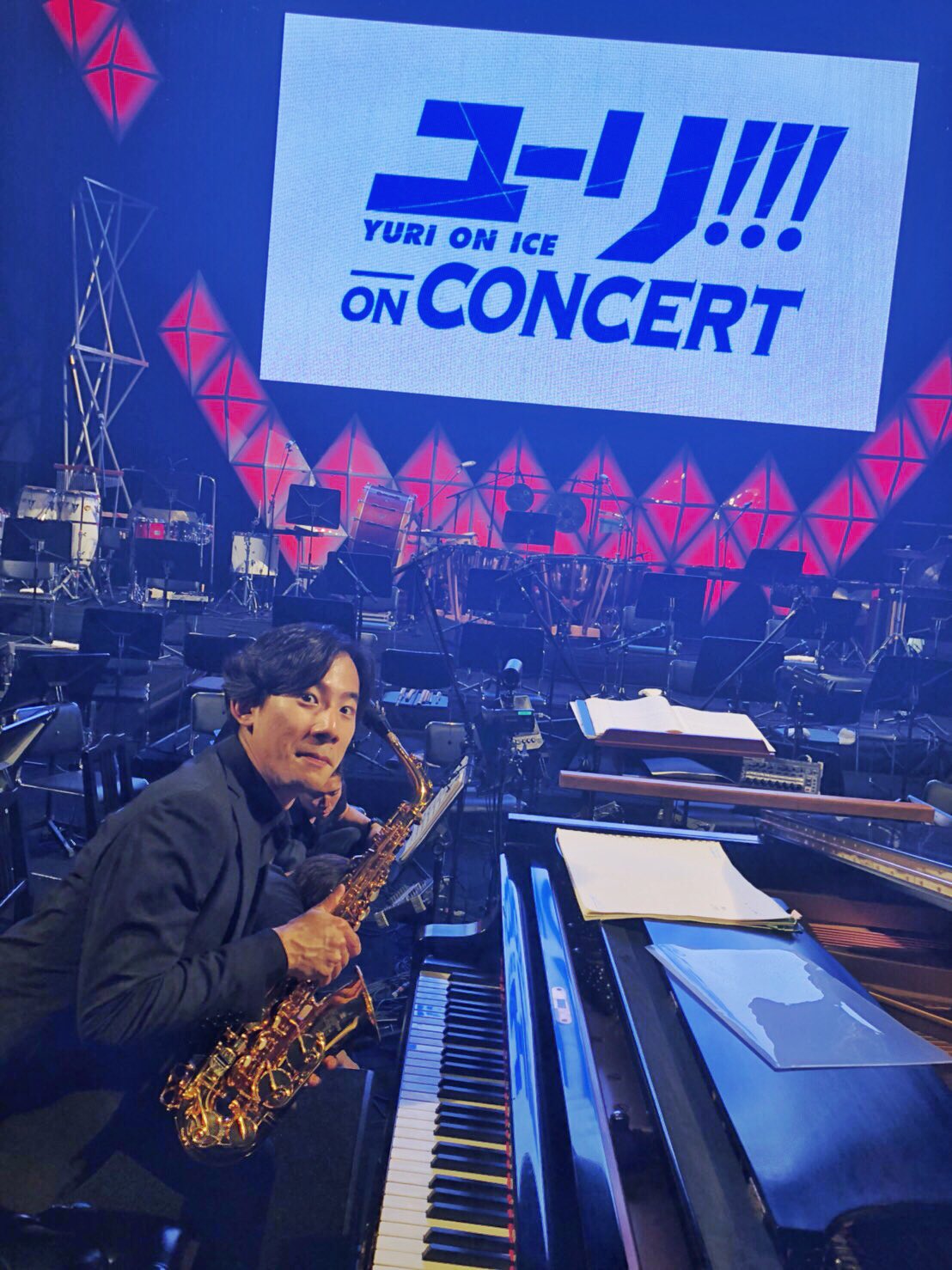 上野耕平 Kohei Ueno ユーリオンアイス の音楽で僕のことを知ってくださった皆さんも明日23時からの 情熱大陸 是非観てくださいね W ユリコン ユーリ Yurionice T Co Tdtycxex39 Twitter