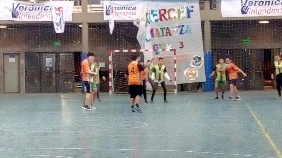 Valperezzon's tweet photo. DGCYE-DEF
En la Región 3 continúan los encuentros de la Etapa Regional del Primer Intercef Provincial 👏👏
@gzinny @sergesiciliano @BAeducacion 
#Región3 #Intercef https://t.co/4gaYwtj1xb
