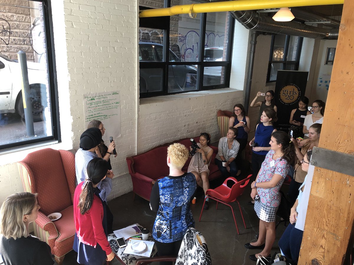 media___trix's tweet image. Loving everybody’s pitches for creative tech, community and leadership-based ways to shatter the glass/diversity ceilings. #hackinginclusion #GBForum2018