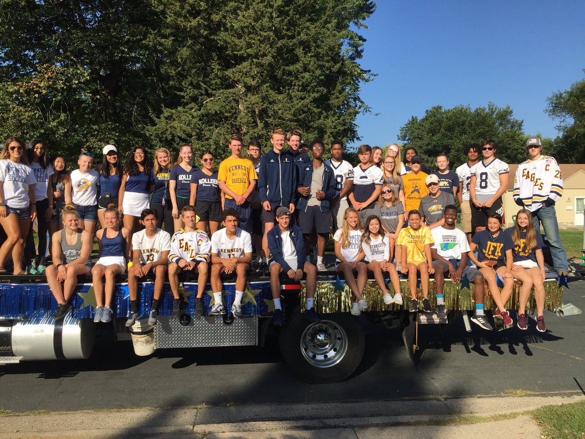 Kennedy Captains ready for the parade!! #goeagles #heritagedays #blue&gold