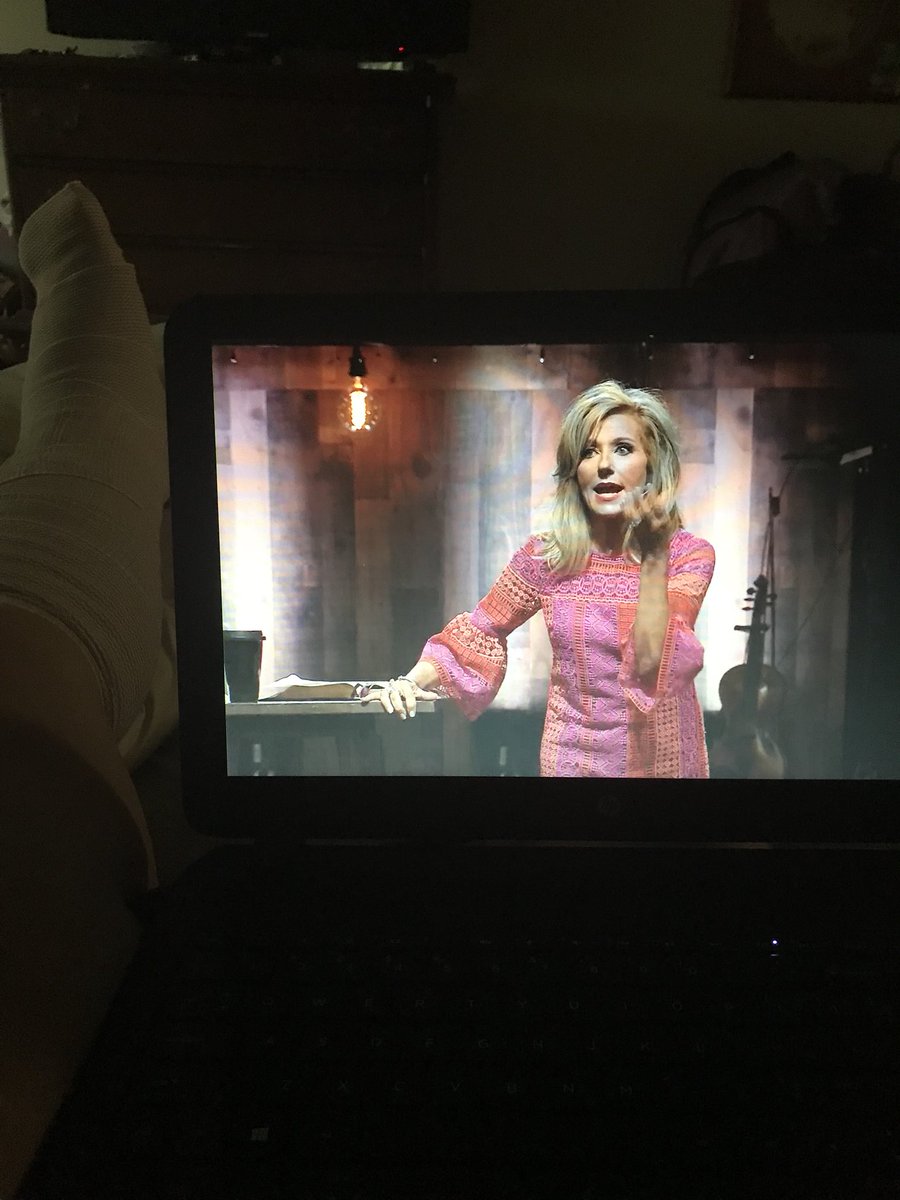 mrsanghorn's tweet photo. God knew I would need to watch today. Was not the plan to watch with broken foot but I’ll definitely be paying attention. I’m ready for God to bring it. #lproof18 #lplsimulcast #lifewaywomen @BethMooreLPM https://t.co/OXvSOLeAm0
