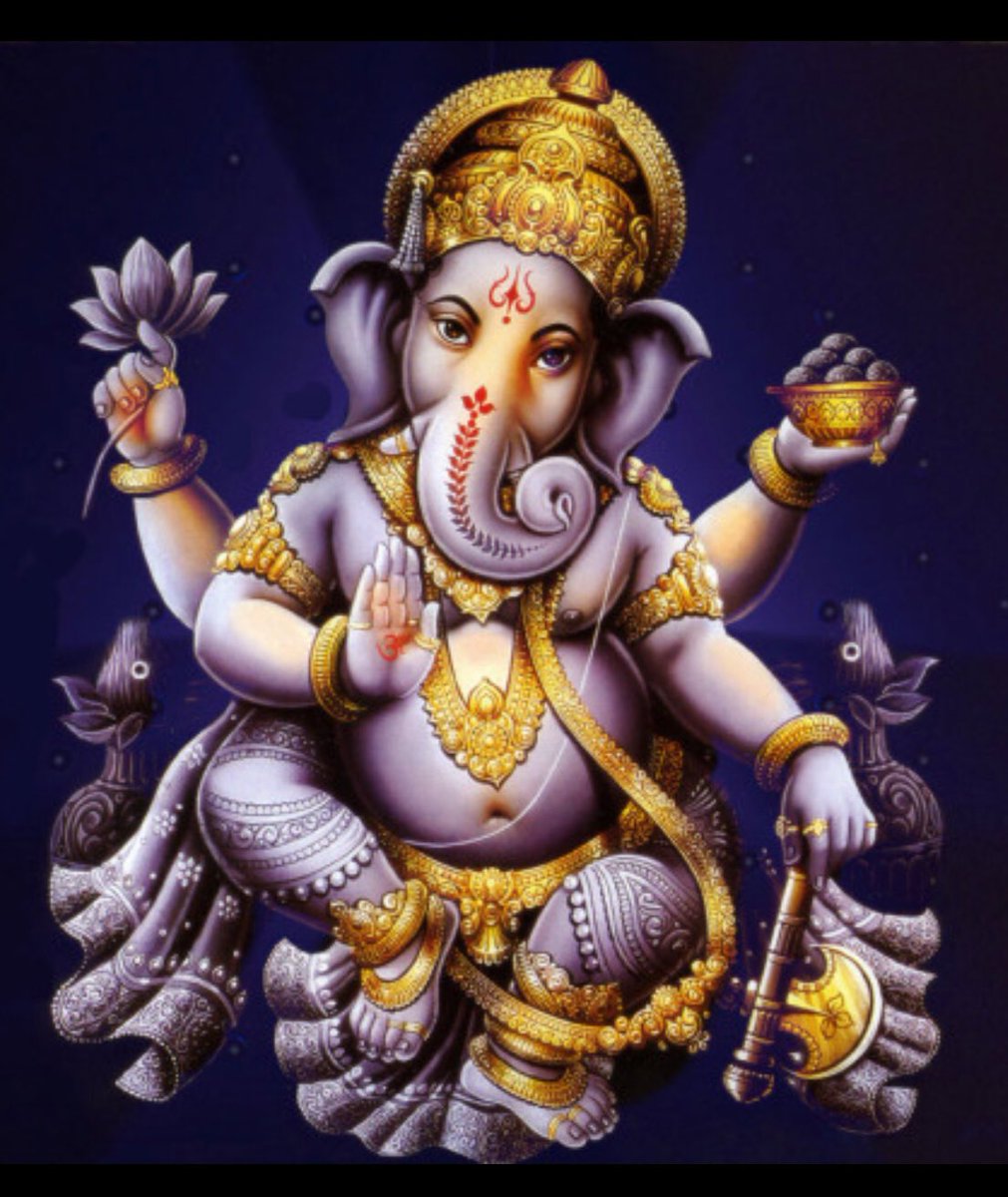 Shri Ganesha incarnated as Ekadanta Avatar to kill Mada,the demon of vanity. He has one tusk and rides a rat. #GaneshChaturthi