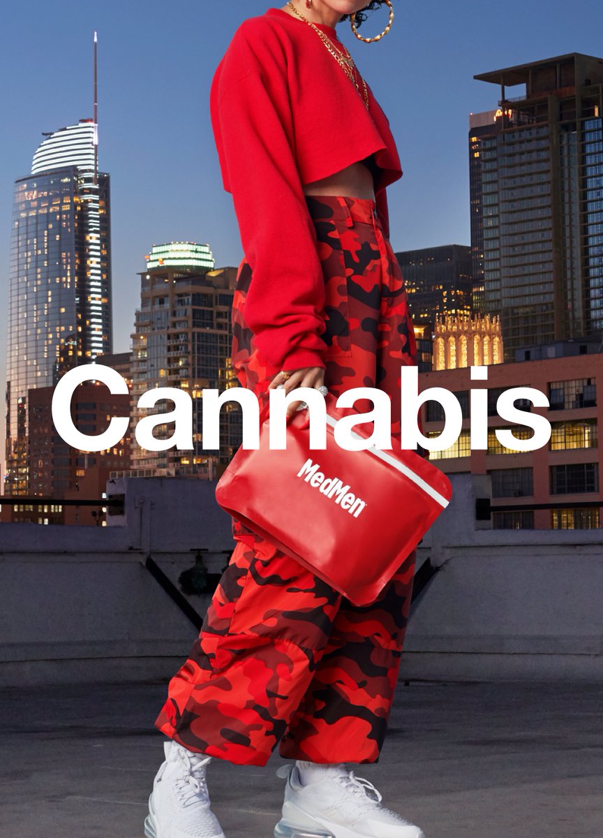 medmen's tweet photo. Director of Research for Brightfield Group, Bethany Gomez, says, “Women hate going to dispensaries” at #GreenMarketSummit.
That’s why MedMen is redefining the cannabis shopping experience for a broad audience. https://t.co/syOm7dkKzd