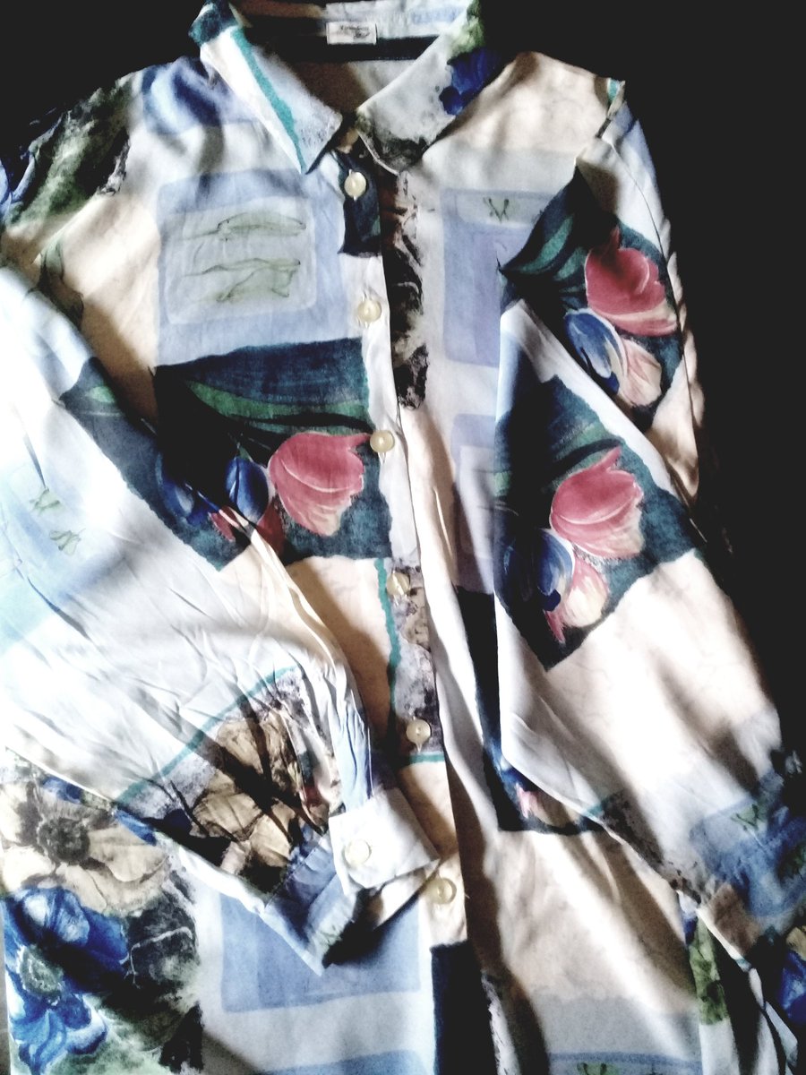 6inchclothing's tweet photo. Unisex Floral Vintage Shirt 
Size- Large
Price- 2,500
DM to purchase https://t.co/g6Tidhu2Jd