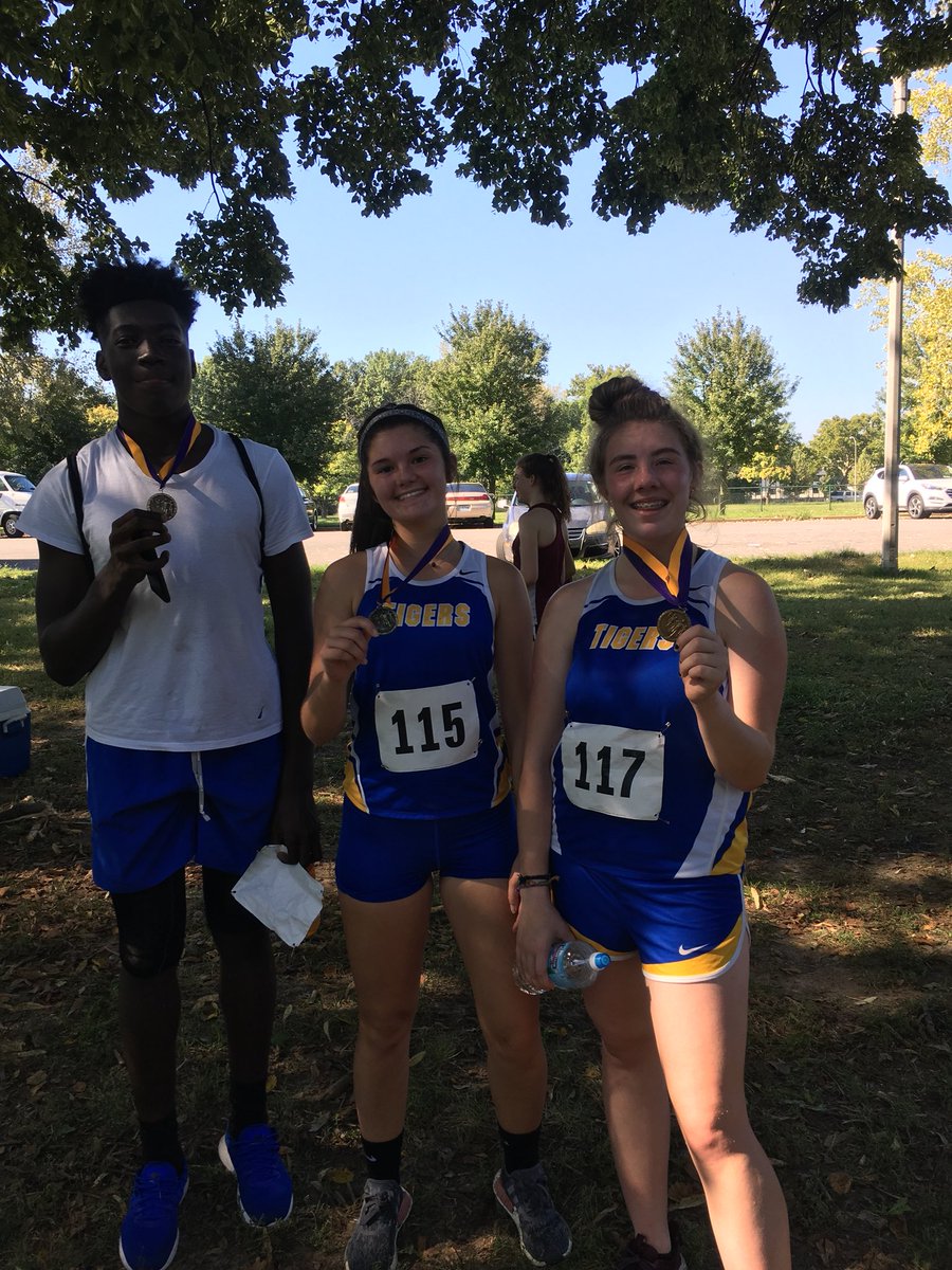 4 medals today at Affton XC (Dylan not pictured)... Great race times! And Jeremiah in his very first race! #hpxc @coach_ochoa30 <a href="/HPTigers/">Hancock Athletics</a>