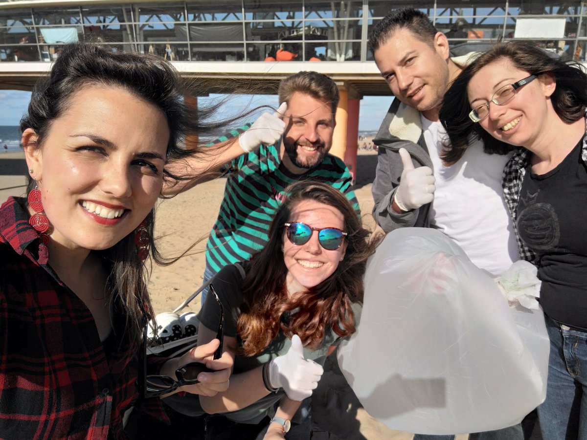 goodmapp's tweet image. Team Cleanup 😊 #WorldCleanUpDay #Sustainability #beach #Scheveningen #Socialimpact #environment