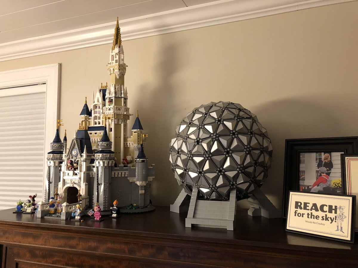 spaceship earth lego