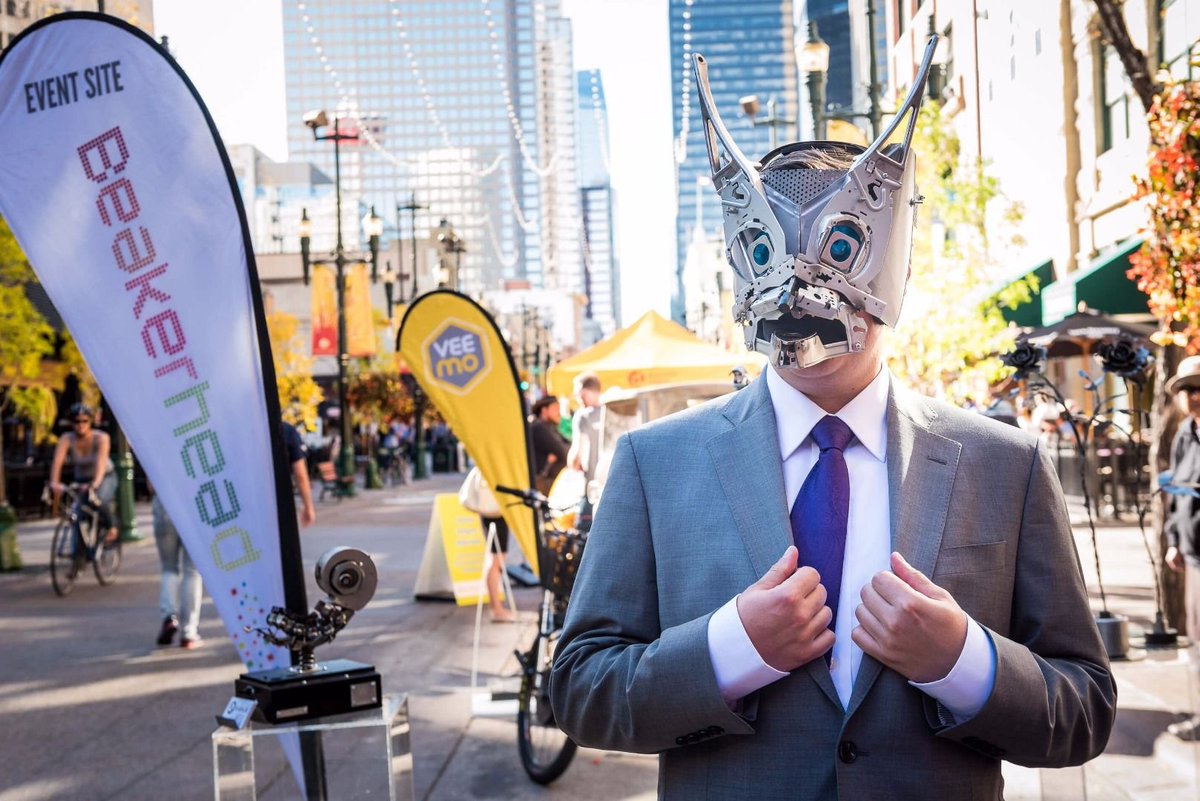 downtowncalgary's tweet photo. No plans for next week?? Well lucky for you downtown is going to bustling with @Beakerhead and @calgaryfilm! both festivals start on Wednesday, so check out their schedules and see what peaks your interest! #iamdowntown https://t.co/EqPqqMa85k