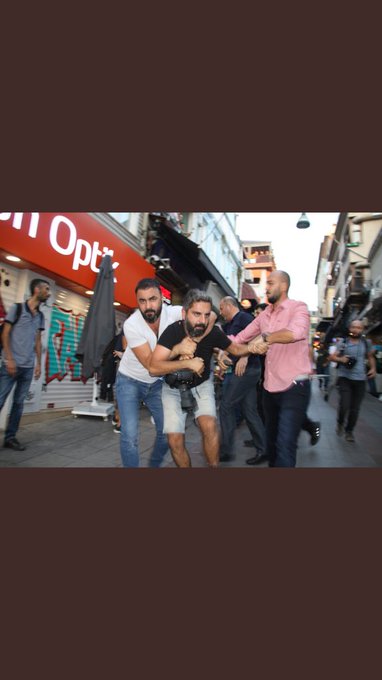 Resmi Twitter'da görüntüle