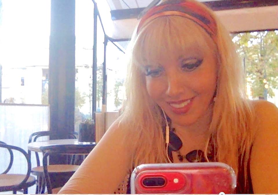 CarolinAramburo's tweet image. Time for some #Phone and #WorkDETOX!!… I highly recommend to all #WORKaholics like Me* that we do at least MINIMAL Phone Detox periodically** 📲📵… 

facebook.com/photo.php?fbid…