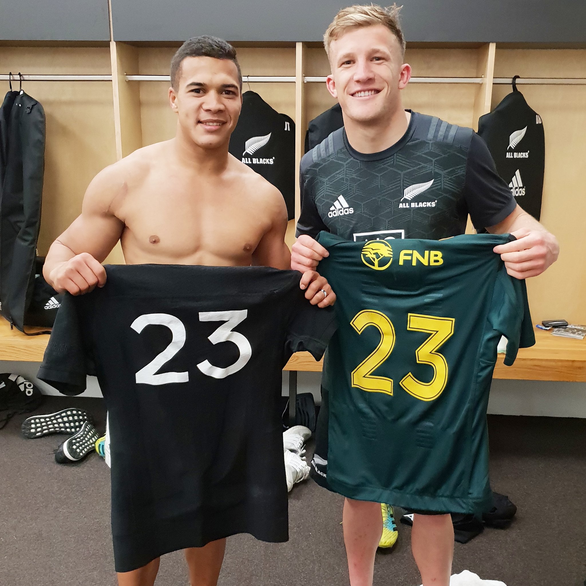 Cheslin Kolbe On Twitter Faith Is All We Need Nothing More What A Humble Player He Is Damianmckenzie Thanks Bro And All The Best Philippians 1 6 Believeingod Https T Co Kfdkp2o63o