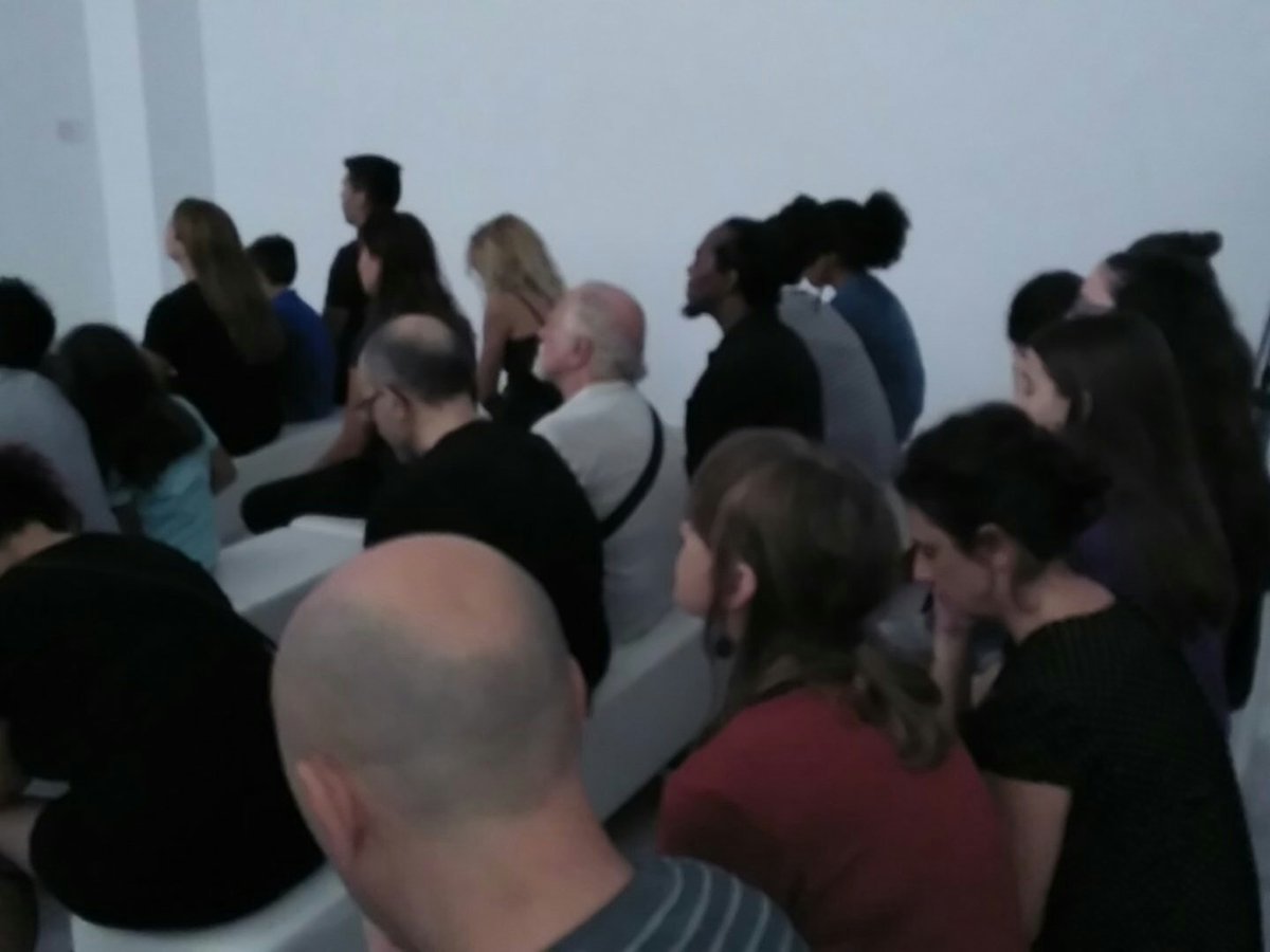 vlcinnovation's tweet photo. Cerramos los ojos para "sentir" XMILE, el primer film multisensorial del mundo. #DiversidadFuncional #ROSFest2018 @MAngelFont @rosfilmfestival @AjuntamentVLC @l_caleidoscopio https://t.co/s155pnWRFk