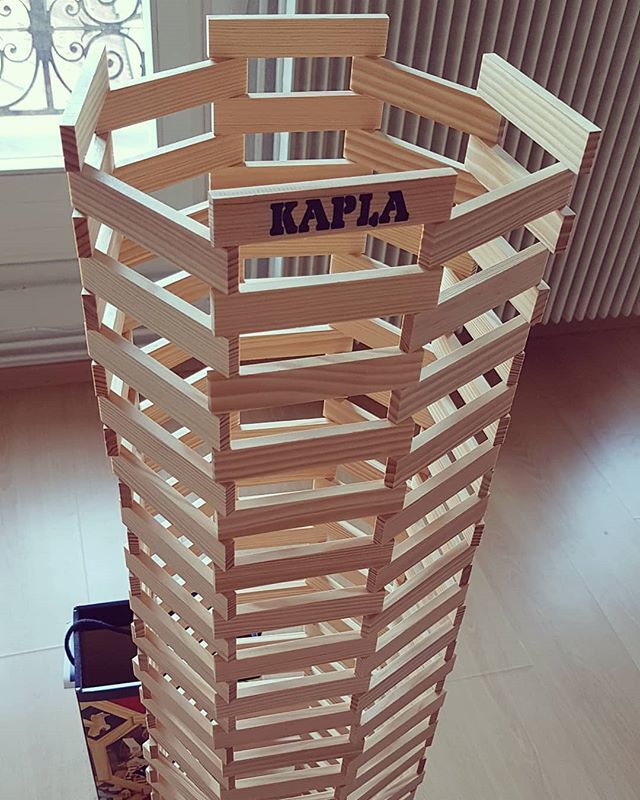 Olivier Réel Carter on X: Fin du chantier #kapla #tourkapla #kapla # construction #inspiration #imagination #plan #patience #bois  #jeudeconstruction #equilibre #rigoureux #perspective    / X