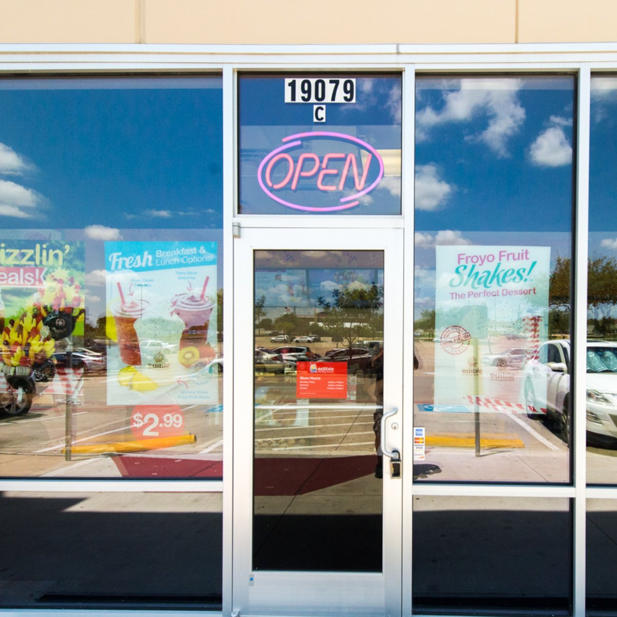 Edible Arrangements (EA_Mesquite) Twitter