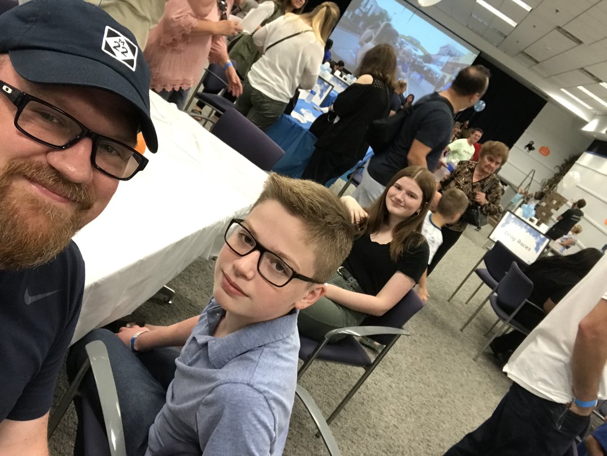 Jon tweet media
