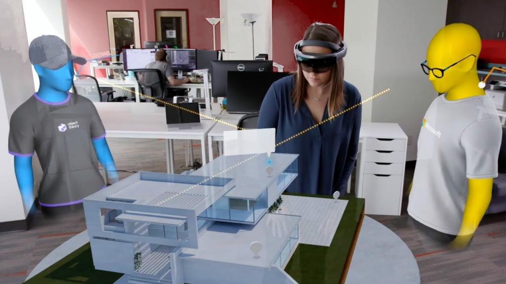theGameMasons's tweet photo. How to Improve Teamwork with Mixed Reality? https://t.co/4Ybr9FDEtc #VR #mixedreality #hololens #AR https://t.co/ryMKzhPqs2
