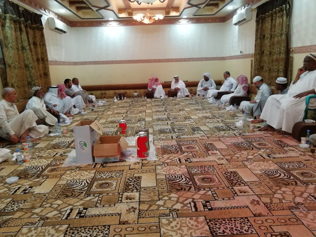Awqaf_Olayan's tweet photo. اليوم السبت ٥-١-١٤٤٠ه‍ـ 
مجلس أهل الحي بـ #جامع_عليان_العمر بـ #نجران بعد صلاة المغرب
(شهر الله المحرم وعاشوراء) https://t.co/3wvYRhWGbb