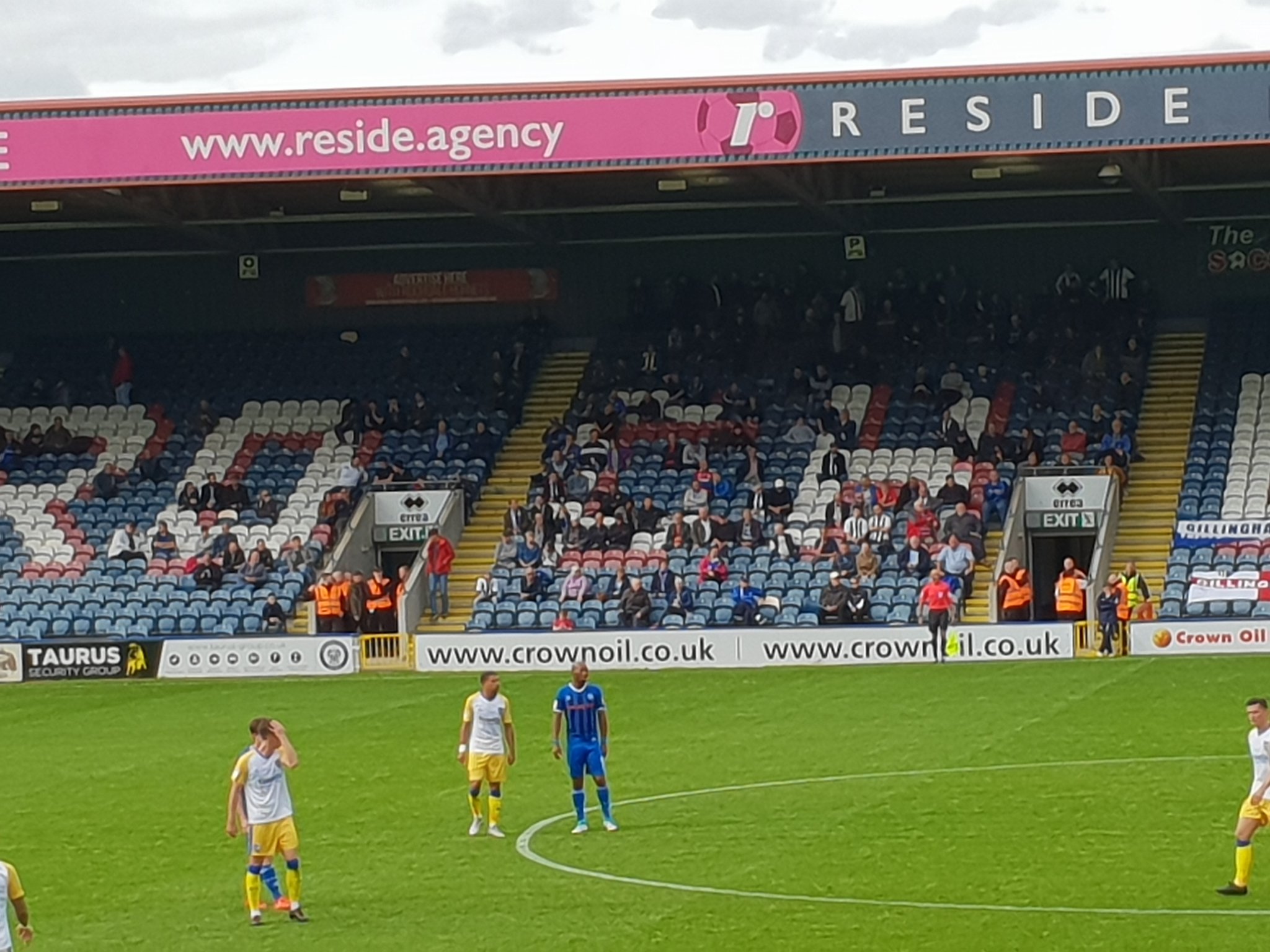 Gillingham FC on Twitter: "📸 Thank You to the 194 #Gills fans that made