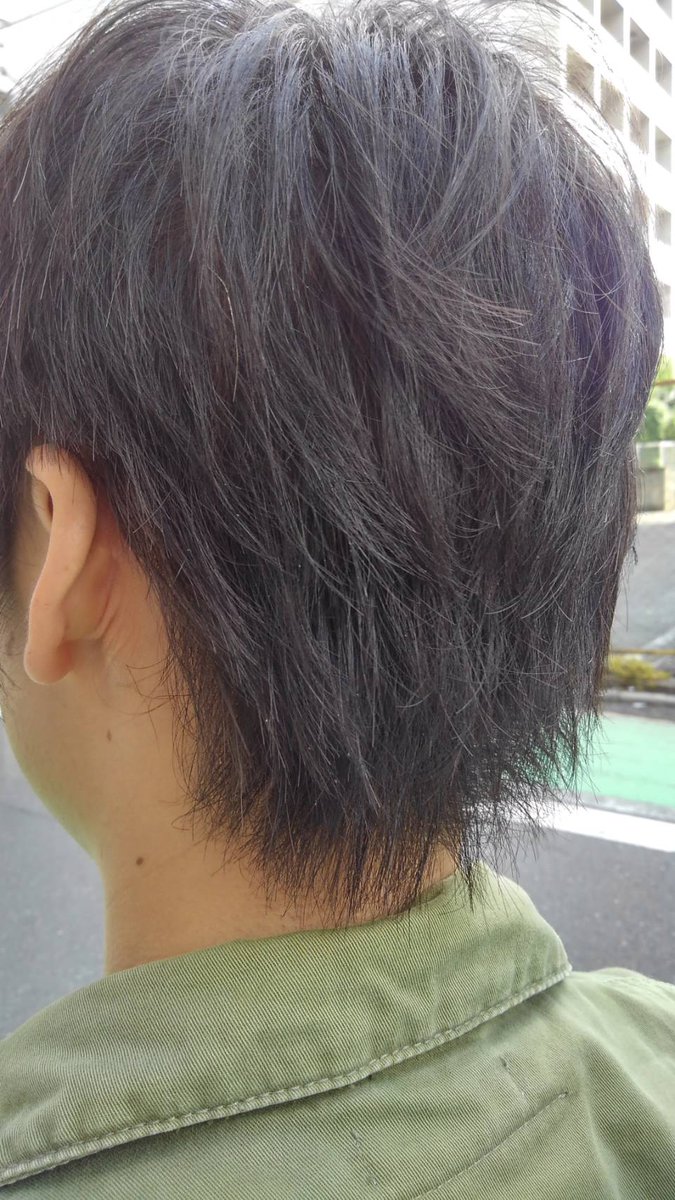 shun198419's tweet photo. 髭薄くなるジェル、間違えて髪に塗ってもーた
( ̄▽ ̄;)
ショック過ぎて寝れない。
髪生えないのに、髭生える!w
#ZerofactoR #ゼロファクター #髭 #脱毛 #髪の毛 #育毛 #忙しい https://t.co/6i5U8CL2qE