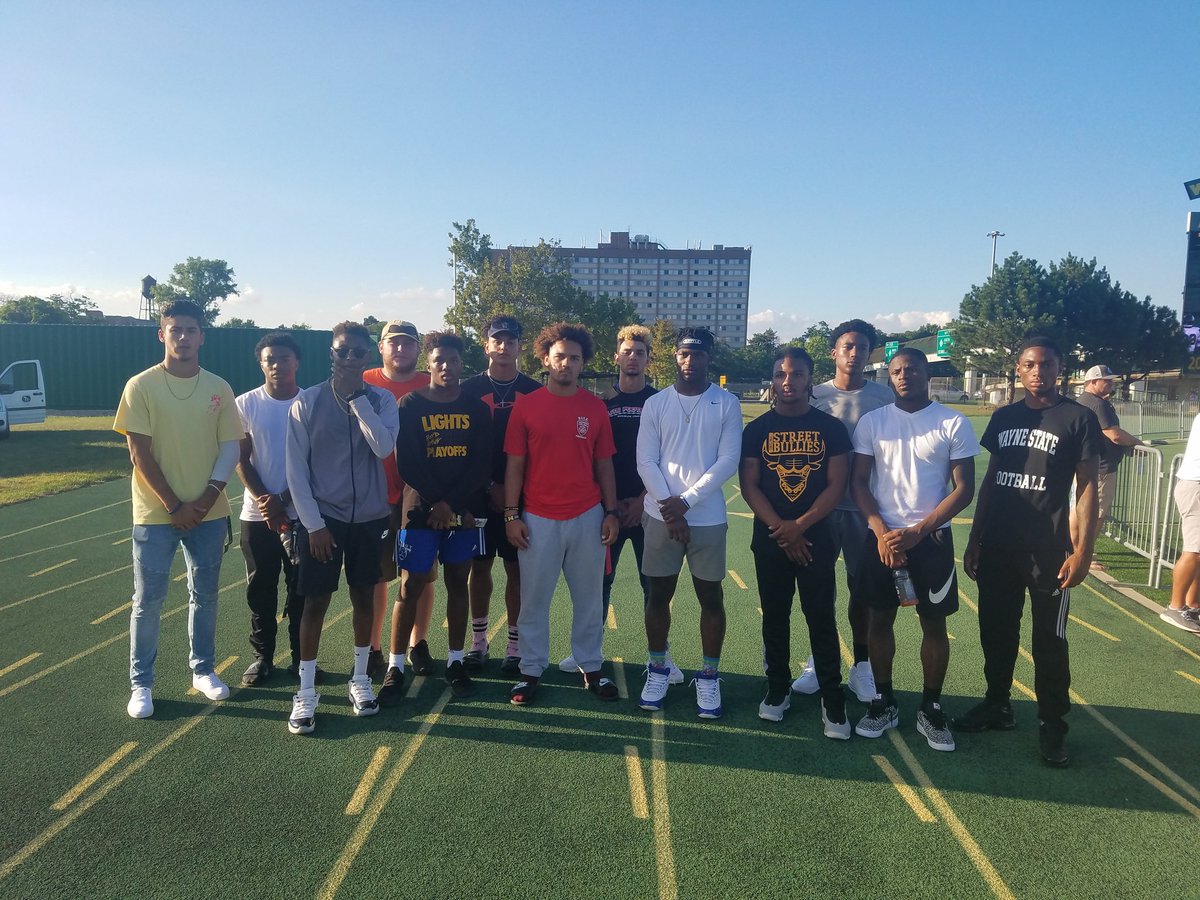 Joe Tramble (@tramblejoe) on Twitter photo WAYNE STATE UNIVERSITY! <a href="/JamersonJuice01/">Michael Jamerson III</a> <a href="/JakobeBlount/">🦦🦦</a> <a href="/JaruzelJoseph/">joe</a> @TreDavis5_ <a href="/brady6142/">Parker Brady</a> <a href="/Ljp3000/">Logan Prater</a> <a href="/_DeeGibb/">Gibby</a> <a href="/zamarion_foster/">Zamarion Foster</a> @Richh_Zee
Flint Area ( Genesee County ) @LilDevvie2 <a href="/FlushingAD/">Flushing Athletics</a> <a href="/FentonAD/">Fenton Athletics</a> <a href="/DavCardFootball/">Davison Cardinals Football 2025</a> <a href="/MontroseRams/">Montrose Rams</a> <a href="/CarmanAinsworth/">Carman-Ainsworth</a> WAYNE STATE UNIVERSITY! <a href="/JamersonJuice01/">Michael Jamerson III</a> <a href="/JakobeBlount/">🦦🦦</a> <a href="/JaruzelJoseph/">joe</a> @TreDavis5_ <a href="/brady6142/">Parker Brady</a> <a href="/Ljp3000/">Logan Prater</a> <a href="/_DeeGibb/">Gibby</a> <a href="/zamarion_foster/">Zamarion Foster</a> @Richh_Zee
Flint Area ( Genesee County ) @LilDevvie2 <a href="/FlushingAD/">Flushing Athletics</a> <a href="/FentonAD/">Fenton Athletics</a> <a href="/DavCardFootball/">Davison Cardinals Football 2025</a> <a href="/MontroseRams/">Montrose Rams</a> <a href="/CarmanAinsworth/">Carman-Ainsworth</a>