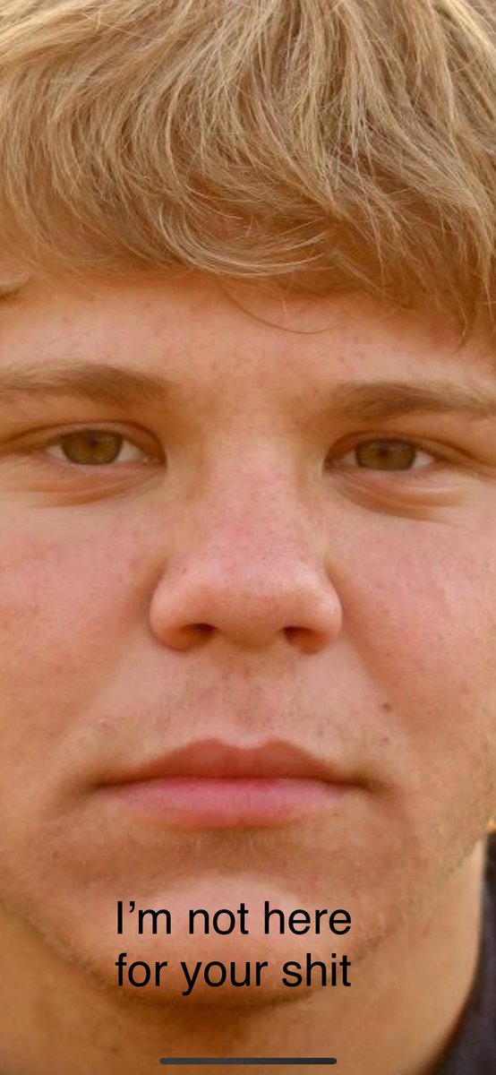 abraham_fiallos's tweet photo. this ~artsy~ photo of me surfaced from high school, so @mrfiallos &amp; I set out to define my brand https://t.co/EkCfjLJ7rM