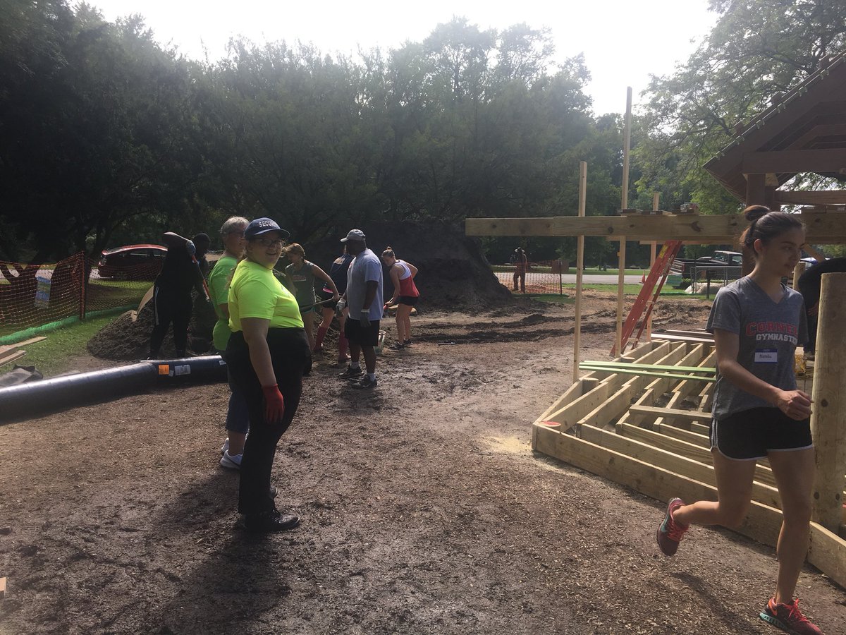 Volunteers from <a href="/TC3_official/">Tompkins Cortland CC</a> ODESS &amp; Vector Scholars worked with college student #volunteers from both <a href="/cornell/">Cornell University</a> &amp; <a href="/IthacaCollege/">Ithaca College</a> on a community playground build for the @StewartPark_ITH &amp; <a href="/CityofIthaca1/">City of Ithaca</a> today! Thank you for your service! #civicengagement #tcchangetheworld