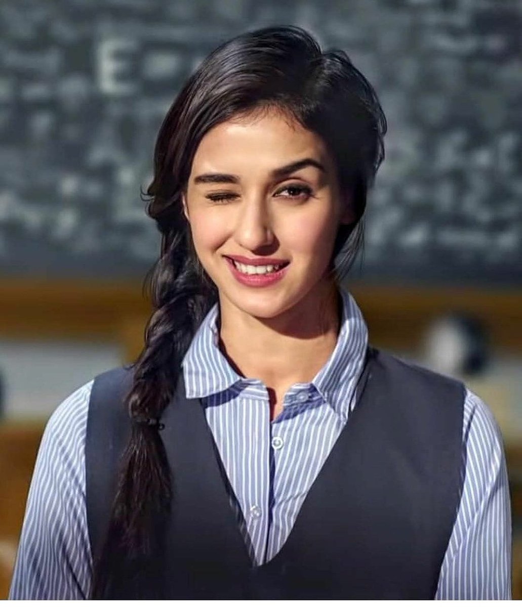 CleverFashionM's tweet photo. #DishaPatani #wink #Queen 
#Bollywood #Desigirl #hot100fest @DishPatani #CleverFashionMedia #CleverFashion #BollywoodActress
#TollywoodActress #TeluguActress #TeluguActress #anchors #IndianActress
More : https://t.co/TFw0b2wRMO
              
            https://t.co/ulD36rEZgo https://t.co/gqkr3JmAwZ