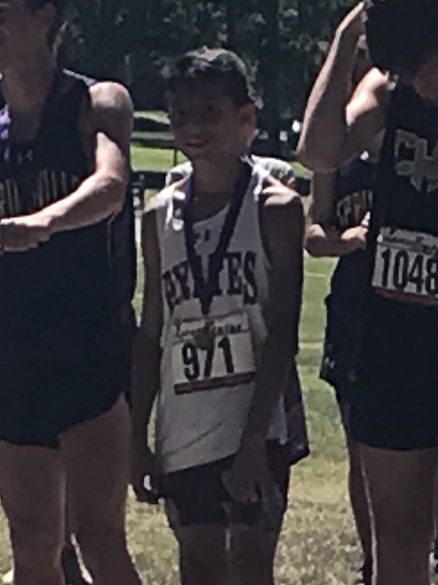 BoazXC's tweet photo. Congratulations to @Trevino_XC - Top 20 finisher at #fairviewinvitational #runlikeapirate https://t.co/o7bhKbNMNA