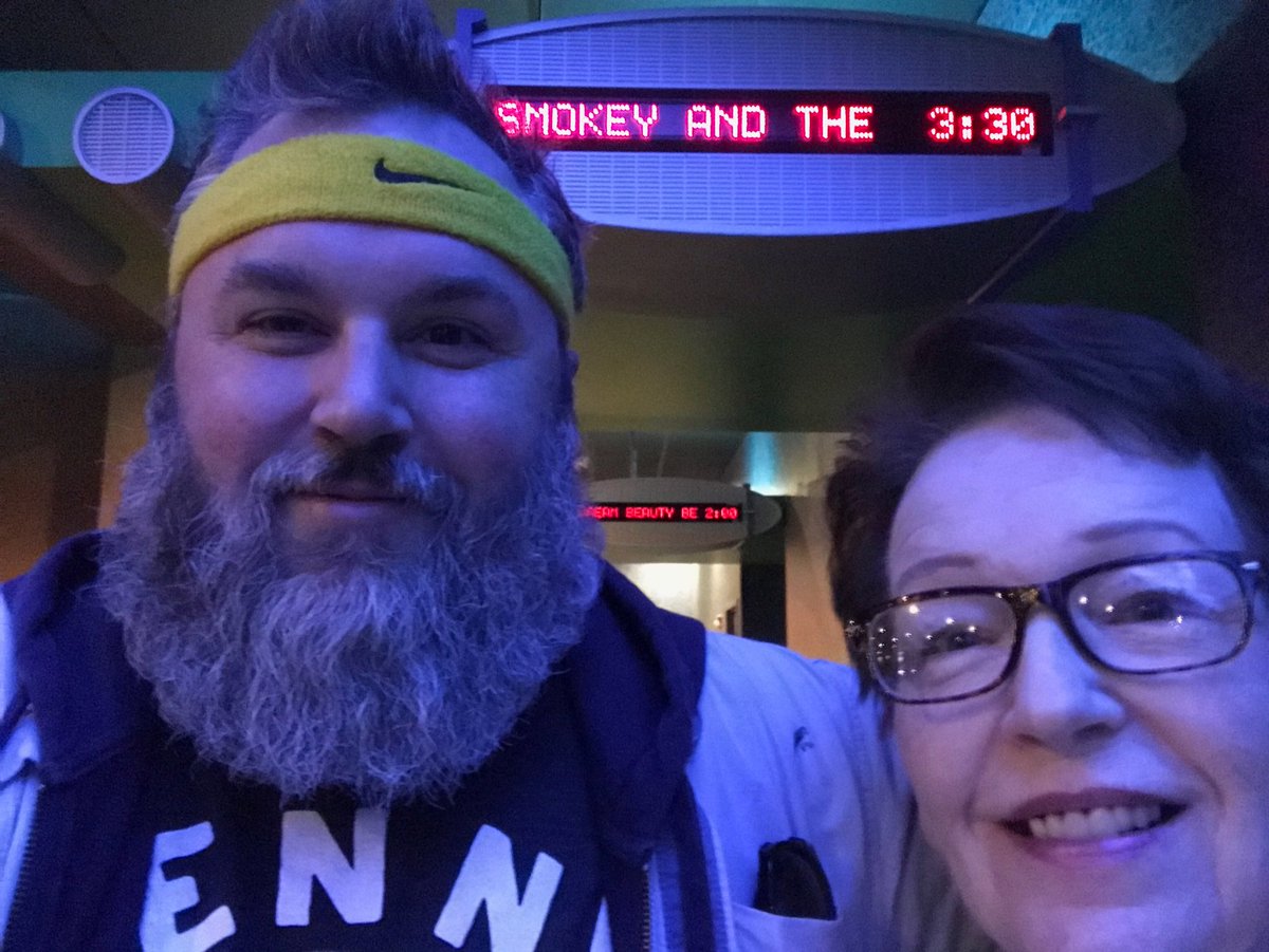 Kurt Russell S Hat In The Thing On Twitter So I Guess My Mom Is 3 30