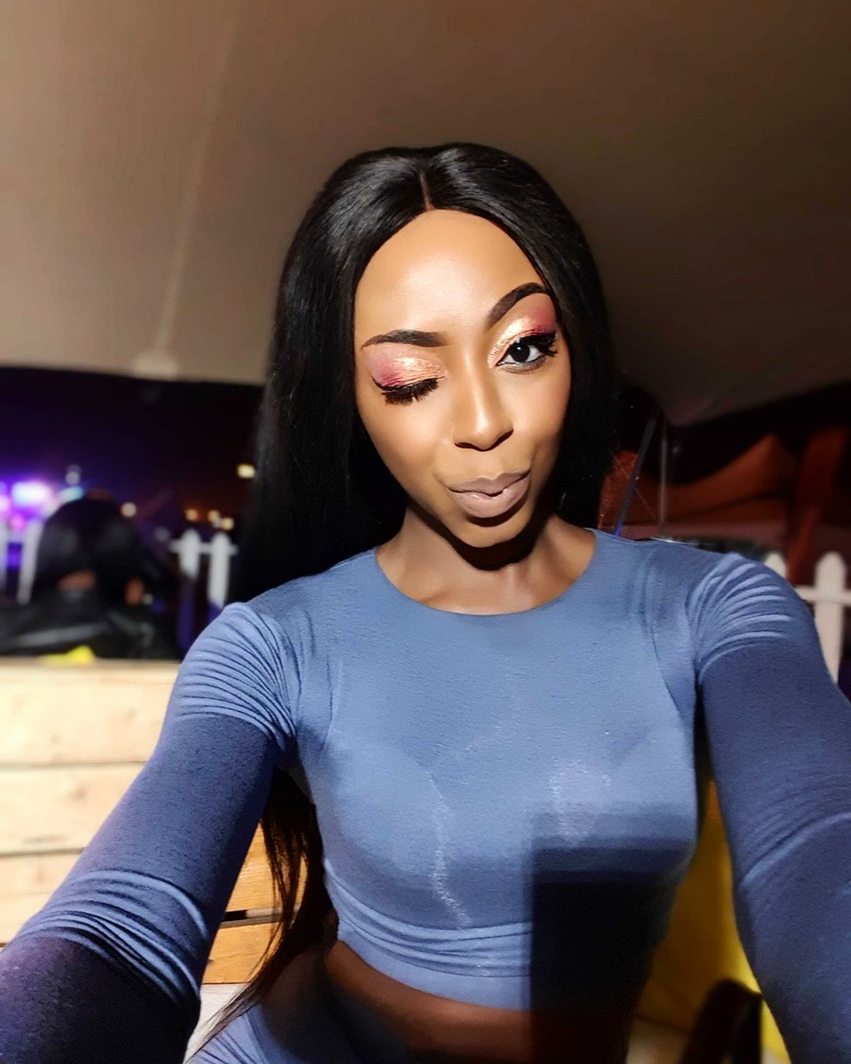 KhutsoTheledi's tweet photo. Ready to krunch #HookahFest π
@Malumzondecks https://t.co/BJV4NFKzoS