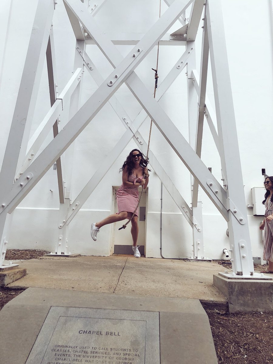 lag's tweet image. I love the dawgs so much