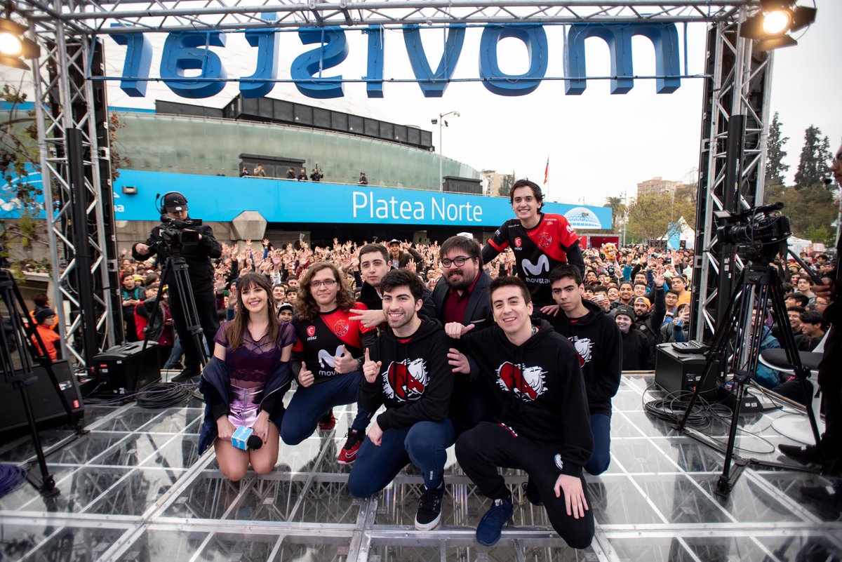 ¡Comienza la primera partida entre <a href="/KaosLatinGamers/">Kaos Latin Gamers</a> y <a href="/InFinitye_sport/">INFINITY 🚀</a>! Envíanos tus fotografías viendo la #FinalMovistar