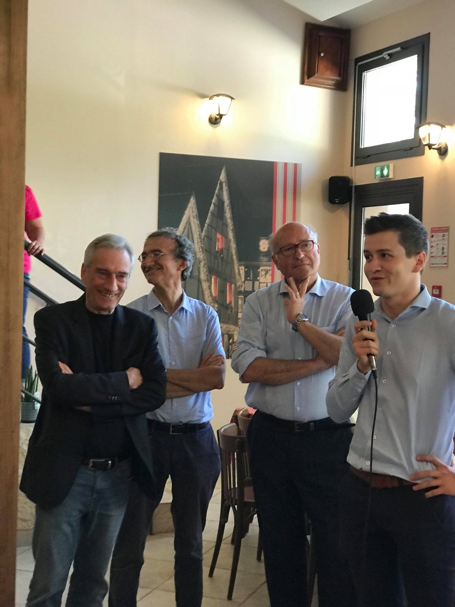 Alexandre Despesse (@despesse) on Twitter photo Très belle rentrée des Républicains de la Drôme à Fauconnieres ! Un plaisir d'accueillir les militants et nos élus dans mon très beau canton de Chabeuil ! Merci <a href="/MoutonMP/">Marie-Pierre Mouton</a> <a href="/BouchetGilbert/">Bouchet Gilbert</a> <a href="/HerveMariton/">Hervé Mariton</a> <a href="/patricklabaune/">Patrick Labaune</a> <a href="/aurelienesprit/">Aurélien ESPRIT</a> @mariechauvinc <a href="/LeaBoyer30/">Léa Boyer</a> <a href="/Pierre_Vattard/">Pierre Vattard</a> Très belle rentrée des Républicains de la Drôme à Fauconnieres ! Un plaisir d'accueillir les militants et nos élus dans mon très beau canton de Chabeuil ! Merci <a href="/MoutonMP/">Marie-Pierre Mouton</a> <a href="/BouchetGilbert/">Bouchet Gilbert</a> <a href="/HerveMariton/">Hervé Mariton</a> <a href="/patricklabaune/">Patrick Labaune</a> <a href="/aurelienesprit/">Aurélien ESPRIT</a> @mariechauvinc <a href="/LeaBoyer30/">Léa Boyer</a> <a href="/Pierre_Vattard/">Pierre Vattard</a>