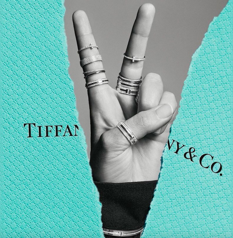 #ClioFashionBeauty 2018 Shortlist Winner - <a href="/TiffanyAndCo/">Tiffany & Co.</a>: Reimagining An Icon by <a href="/LairdnPartners/">LairdandPartners</a> bit.ly/2PTFmko 🏆