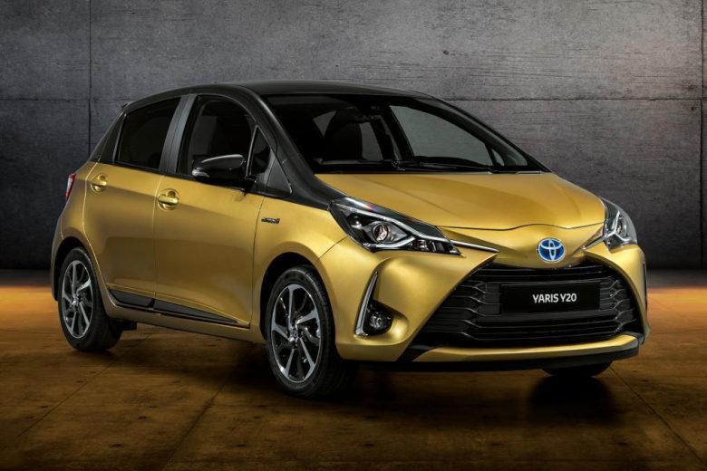 Tampang Yaris Itu Ya Harusnya Begini, Jangan Kaya Joker autokritik.wordpress.com/2018/09/15/tam…