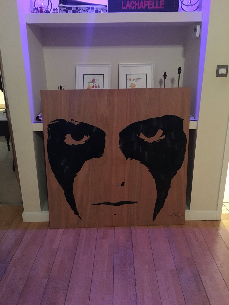 NigelCarrUK's tweet photo. The most fabulous jaunt to @RecRockFest party in Buxworth to pick up my #smashedhits @TheBlindersBand art! @Sam_Crowston_  @johnrobb77 @louderthanwar https://t.co/8iSkB0W4zd