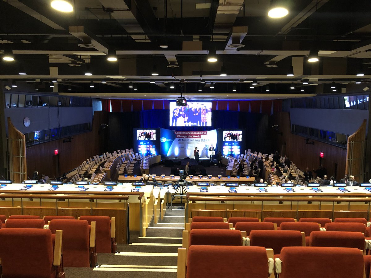 Hult_Business's tweet image. LIVE from @UN NYC with @hultprize! More coming up #hp18 #powerforgood #HultPrize #UNHult #UN6