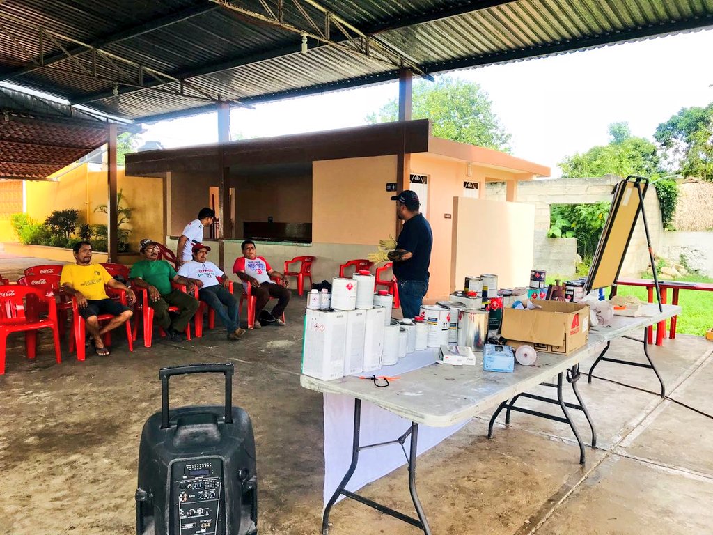 AxaltaLATAM's tweet photo. #FelizSábado de #AxaltaEnTour por Yucatán...seguimos capacitando sobre #RepintadoAutomotriz en todo México 🇲🇽 https://t.co/wic0dlIKzK