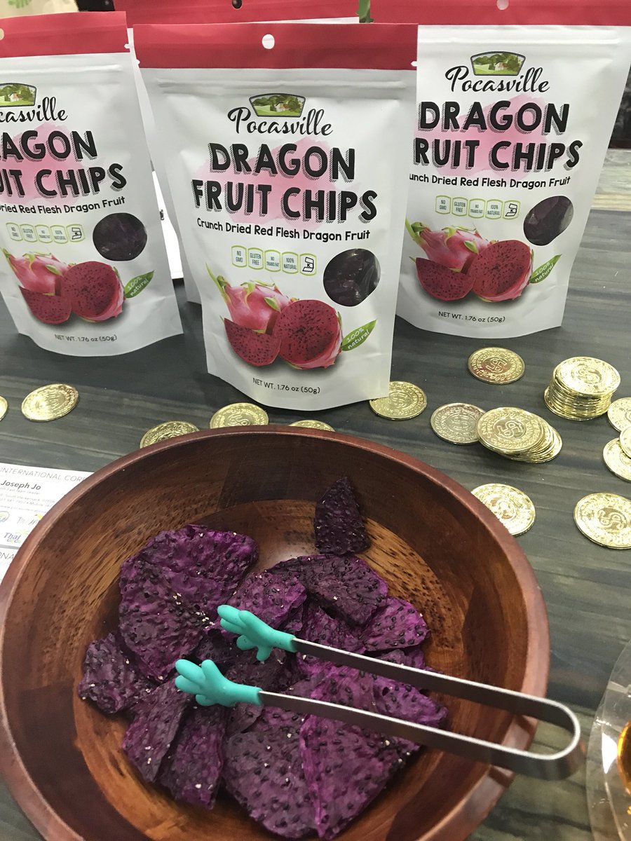 KarenCicero's tweet photo. Saw so many great products for @parentsmagazine at #ExpoEast Here’s a purplicious sample @acairoots @RubysRockets @SaudersEggs @NatProdExpo https://t.co/VUJjrPwTjd