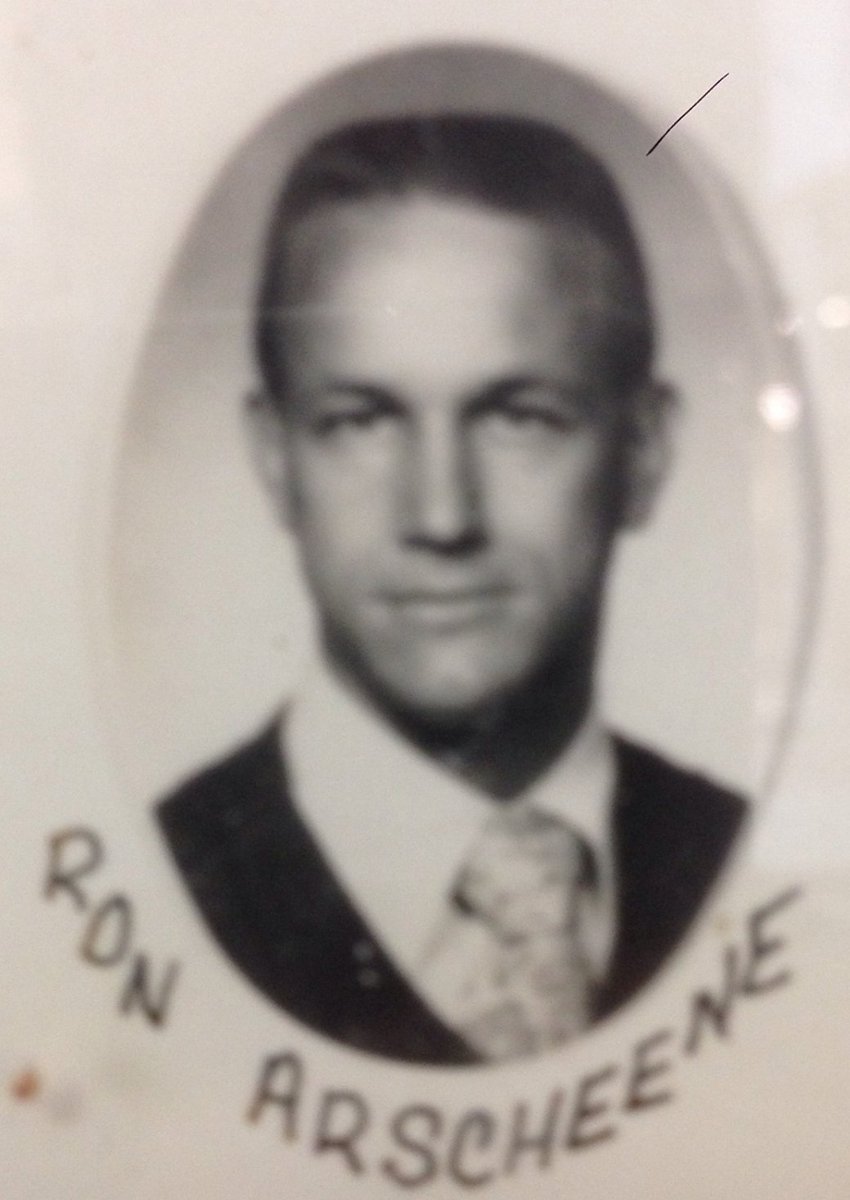 ThinderChikens's tweet photo. Shout out to the greatest mentor of all time
#KetOff https://t.co/Ljh94q2wyh