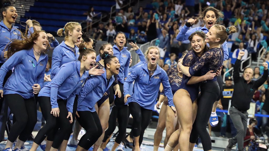 UCLA гимнастка