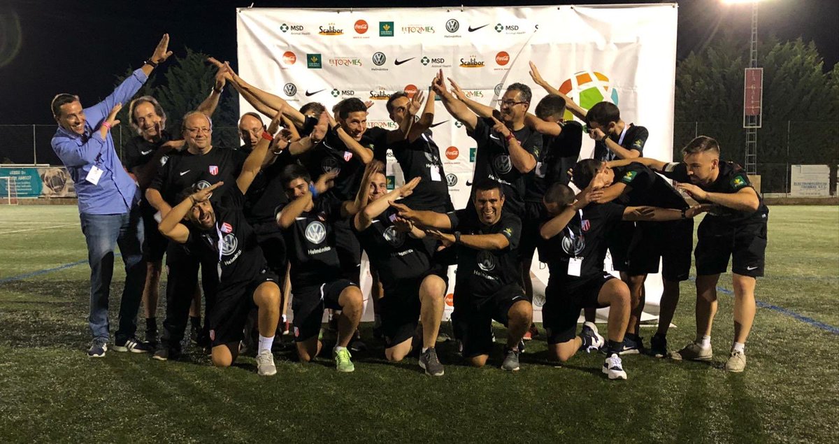 copatormes's tweet photo. Horas de esfuerzo, de sacrificio, de desvelos... de #OrgulloUDSM por hacer de la @copatormes un orgullo para Santa Marta y para Salamanca. Gracias por vuestro impagable esfuerzo https://t.co/VNf7rl8FK4